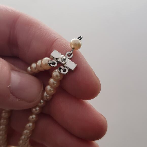 Vintage Cream Pearl Double Strand Necklace with Sterling Silver Beaded Jewelry - Picture 8 of 9